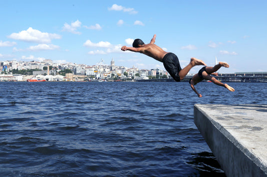 Top 5 Mistakes Adults Make When Learning to Swim